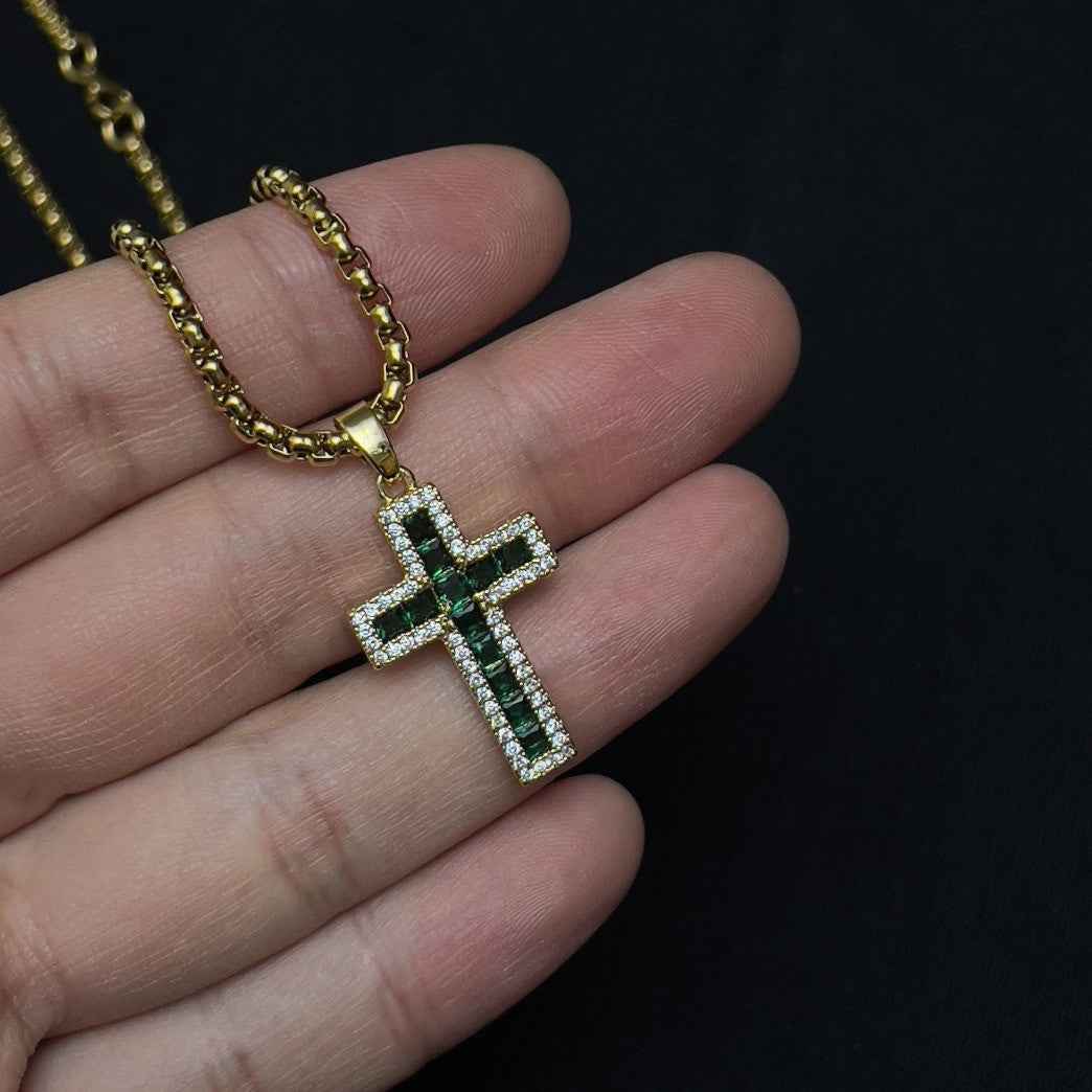 Green & White Zircon Cross Pendant Necklace – Trendy Hip Hop Streetwear Chain
