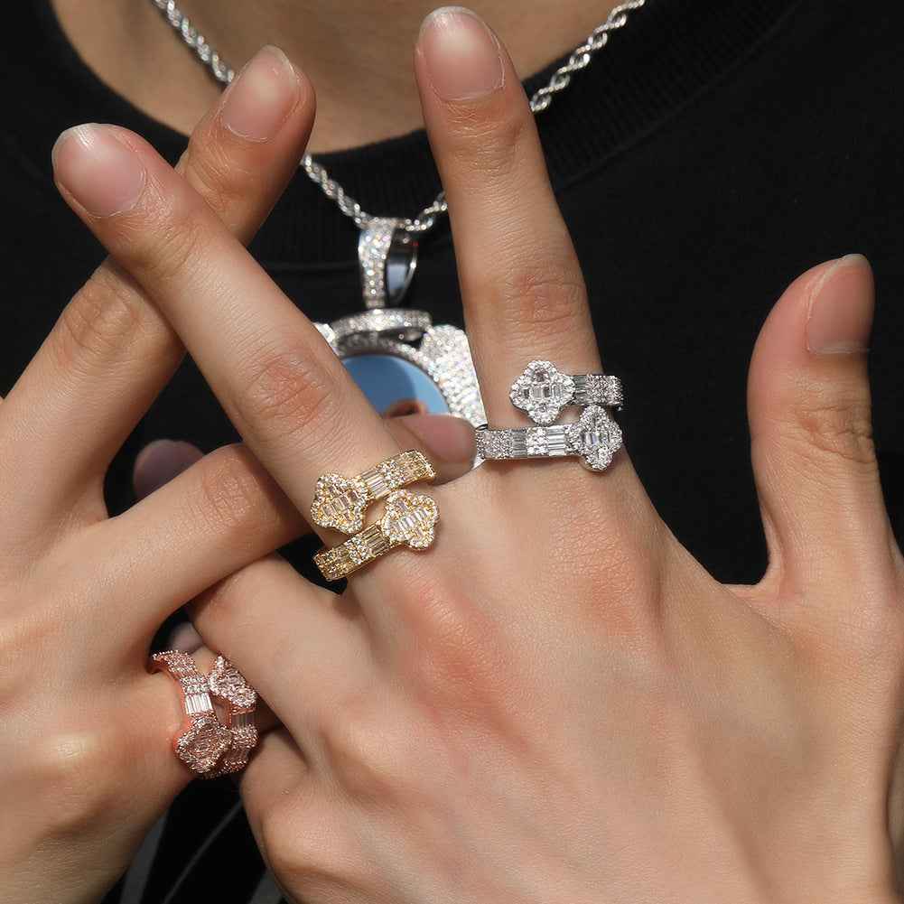 Unisex Four-Leaf Clover Ring – Vintage Hip Hop Copper Ring with Zircon Inlay