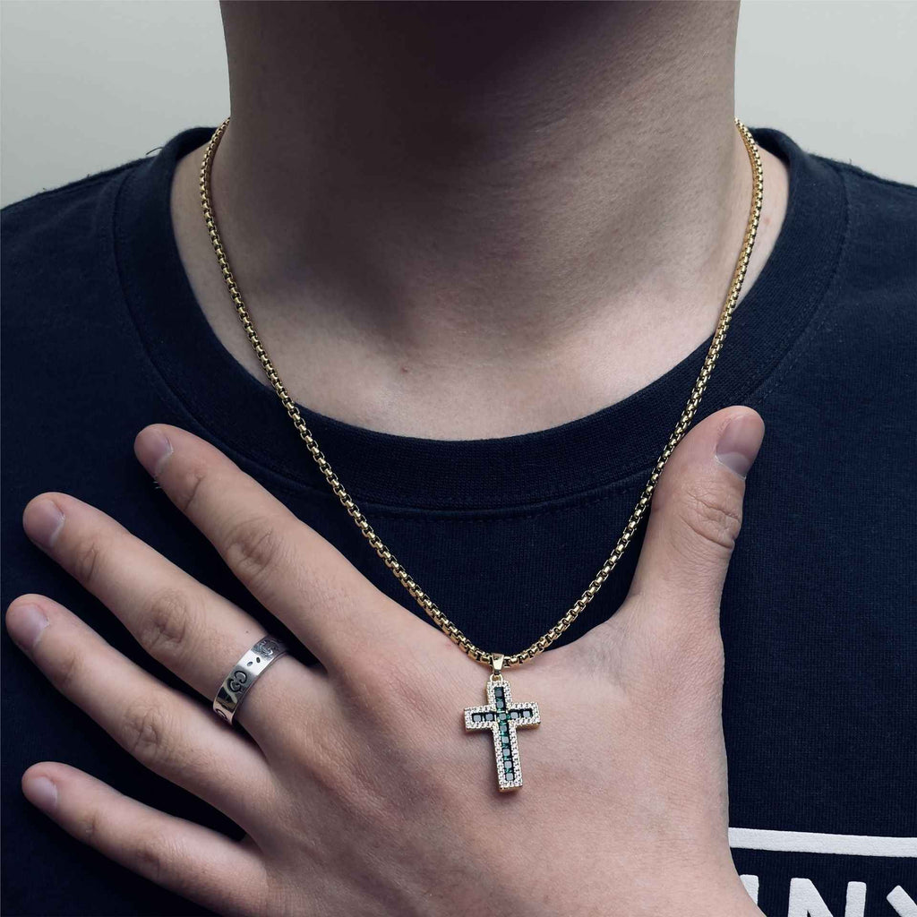 Green & White Zircon Cross Pendant Necklace – Trendy Hip Hop Streetwear Chain